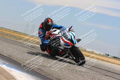 media/May-29-2023-Lets Ride (Mon) [[943717a907]]/B Group/1220pm (Grapevine)/